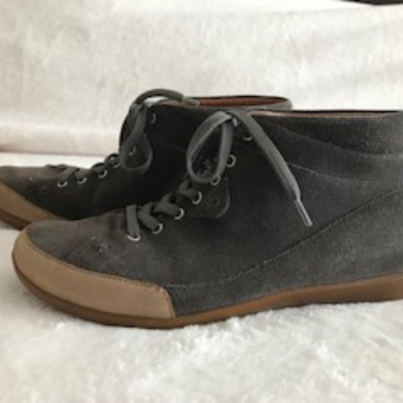 Grey suede Benvado espadrille. Size 38. - Picture 2 of 10